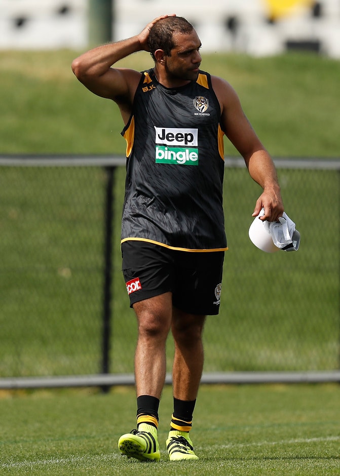 AFL 2016 Training - Richmond 211116 MELBOURNE, AUSTRALIA - NOVEMBER 21: Chris Yarran of the Tigers in action during the Richmond Tigers training session at Punt Road Oval in Melbourne, Australia on November 21, 2016. (Photo by Michael Willson/AFL Media)